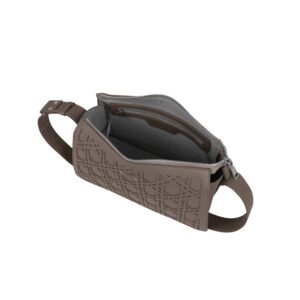 1 (31) khaki